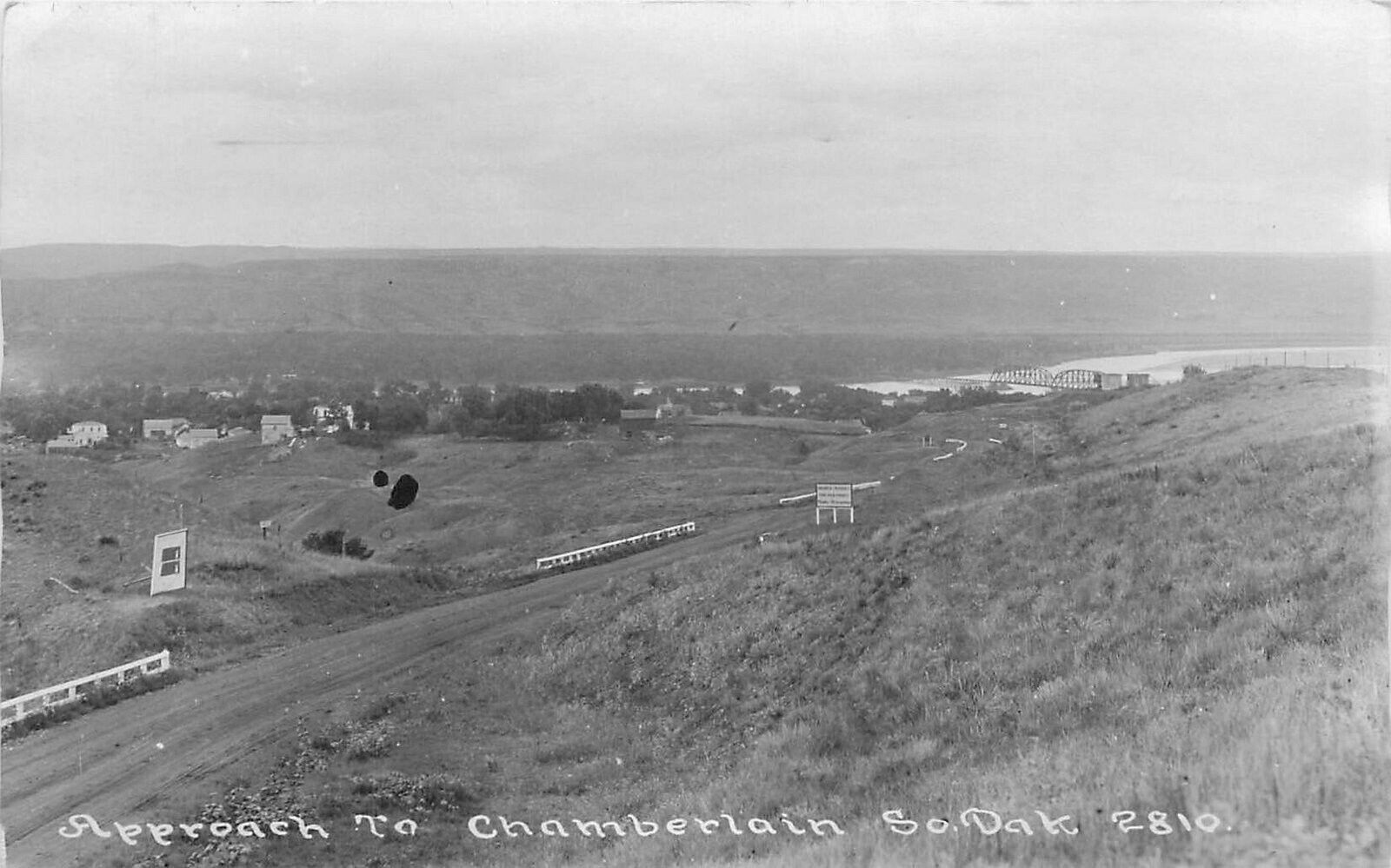 Postcard RPPC South Dakota Approach to Chamberlain #2810 23-6060