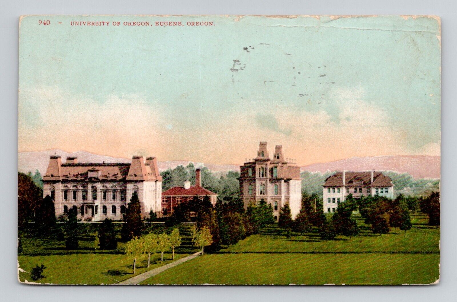 Postcard University of Oregon in Eugene Oregon, Antique N16