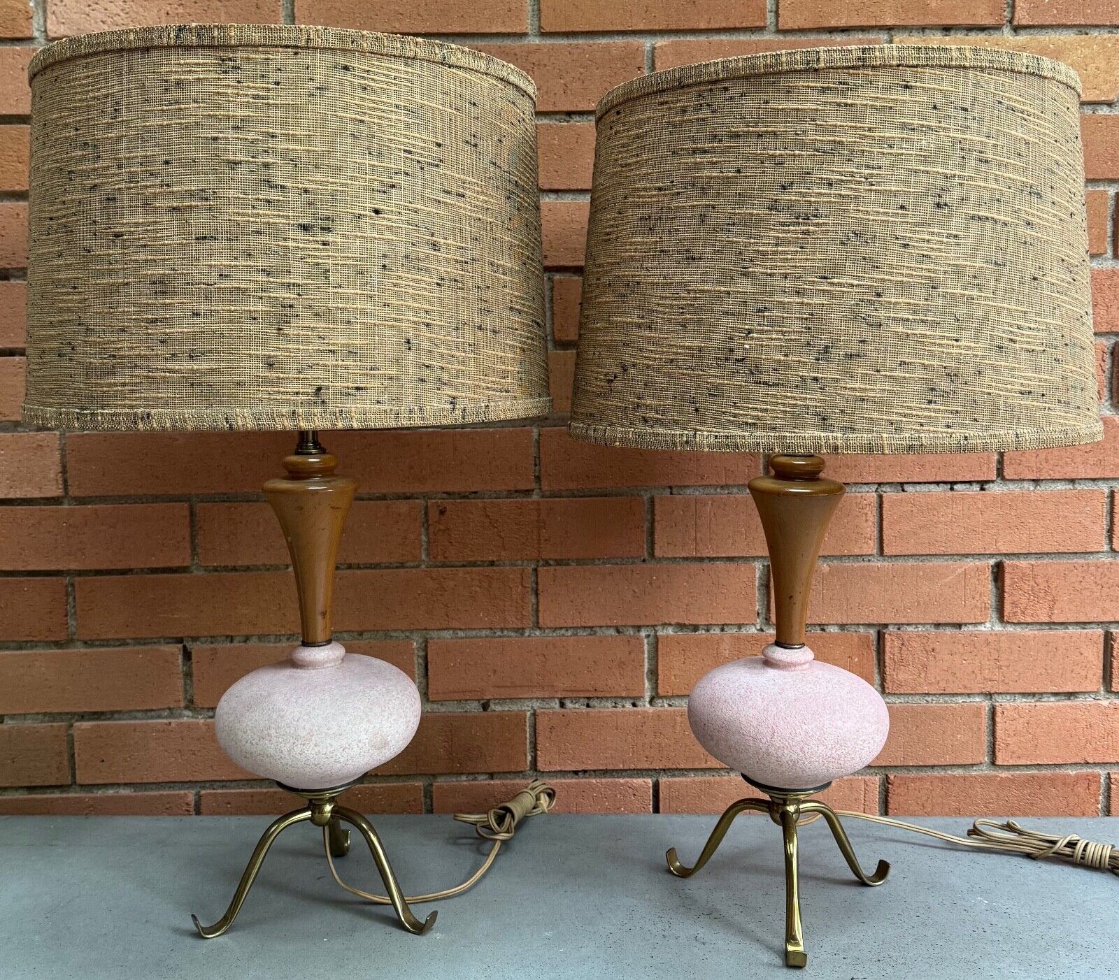 Pair Vintage 1950s Ceramic Pottery Lamps Tripod Mid Century Modern MCM Lighting