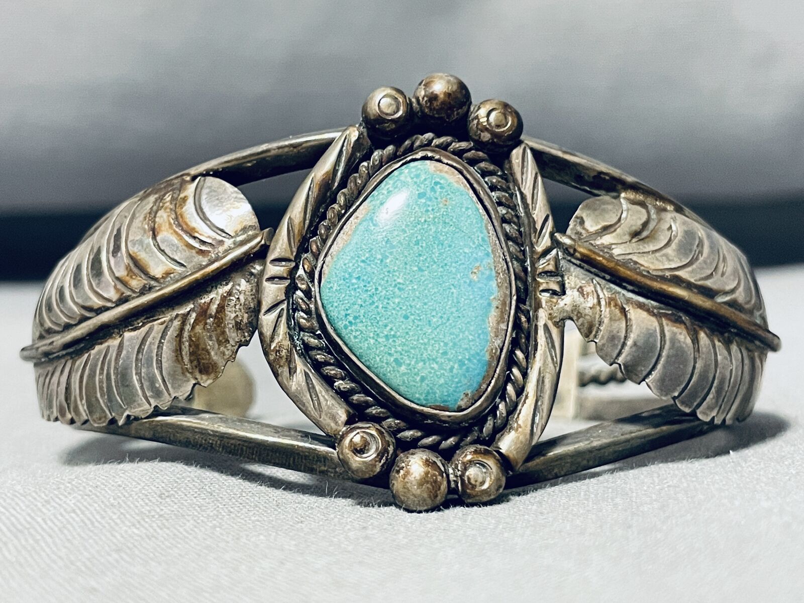 CLASSIC VINTAGE NAVAJO ROYSTON TURQUOISE STERLING SILVER BRACELET