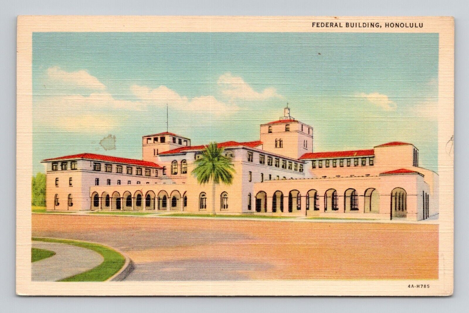 Postcard Federal Building in Honolulu Hawaii, Vintage Linen O3