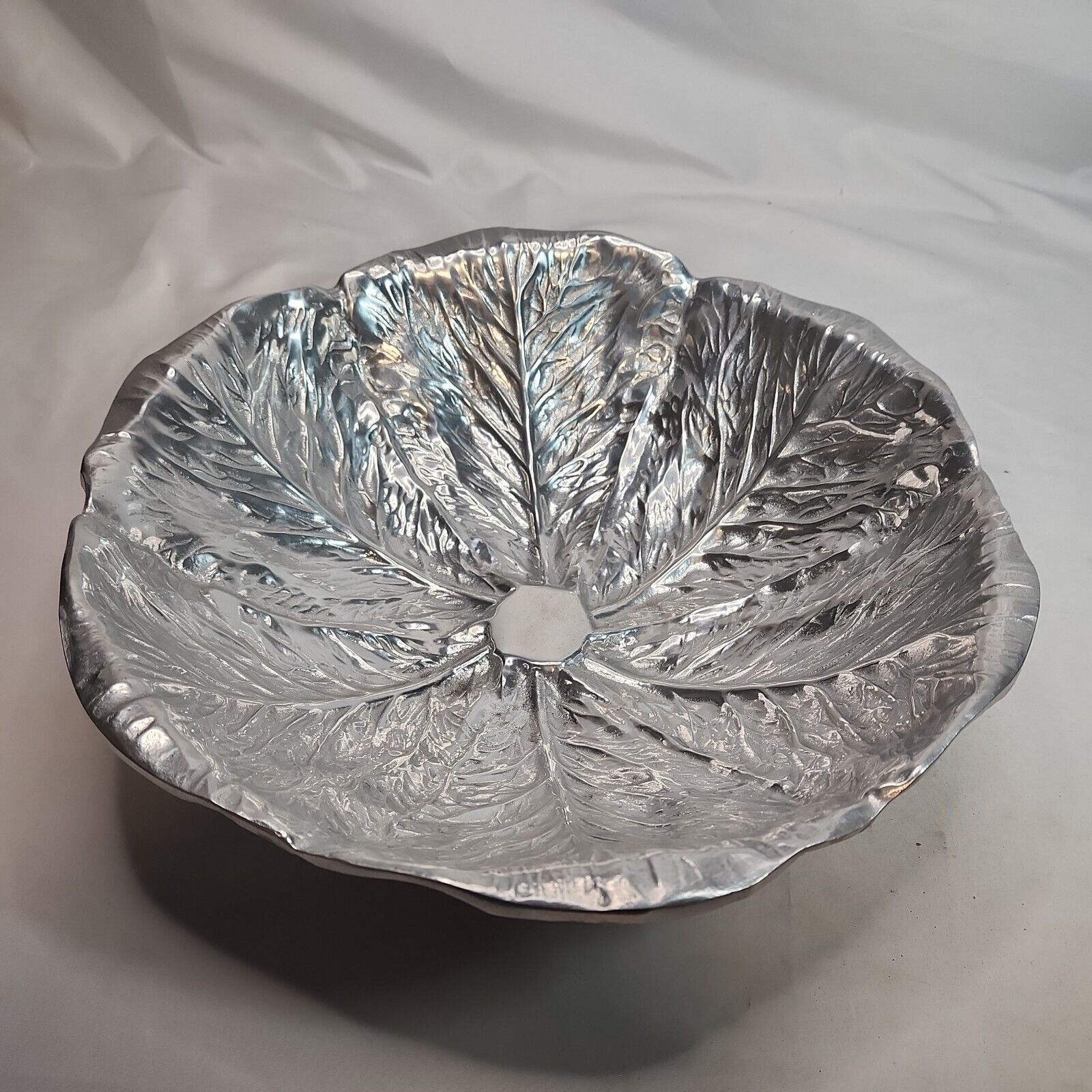 Wilton Bruce Cabbage Bowl Salad Fox Designs Aluminum Mount Joy PA 12.5\