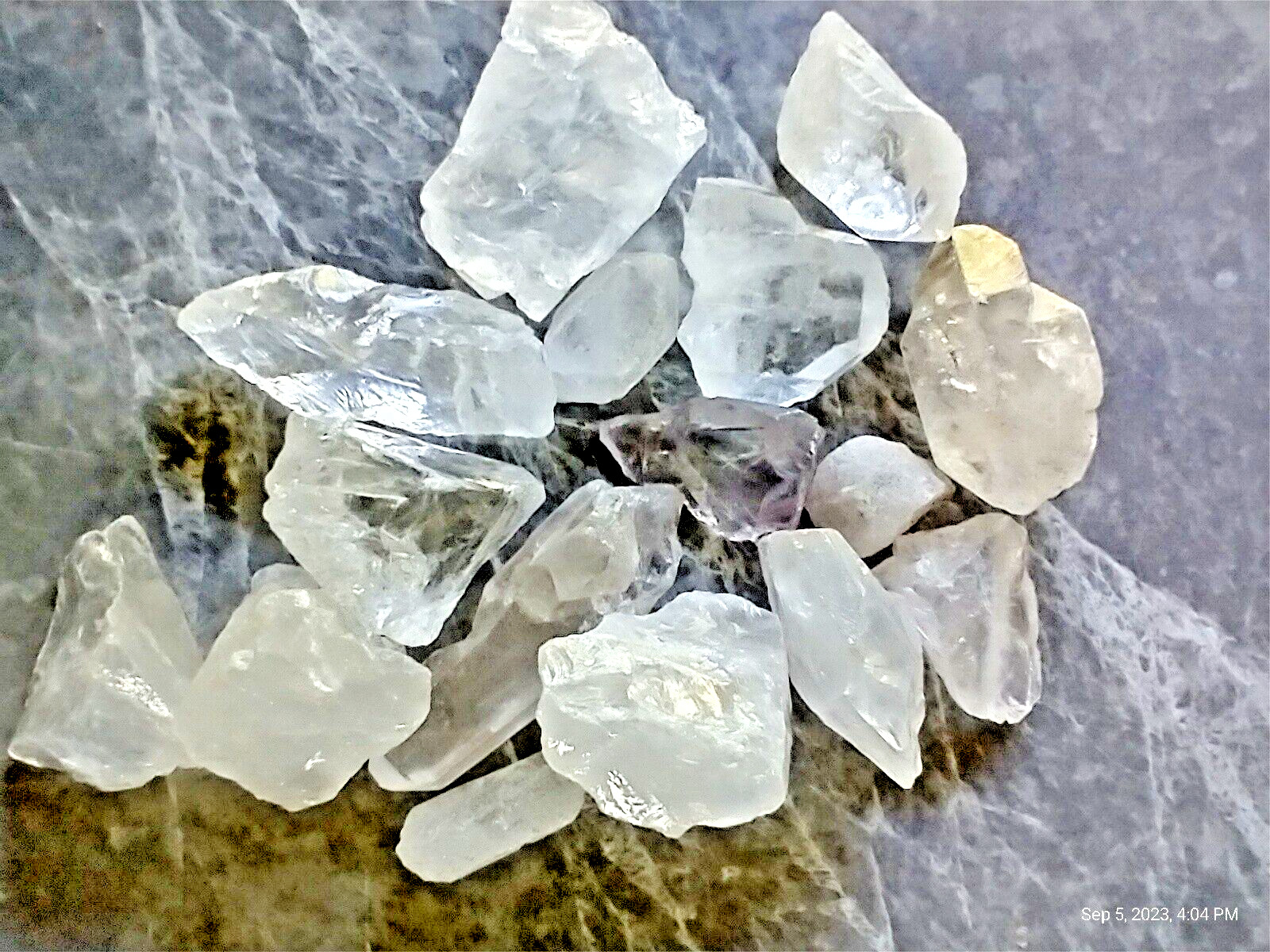 Rough Raw Clear Quartz Crystals one is lilac color 355 gram