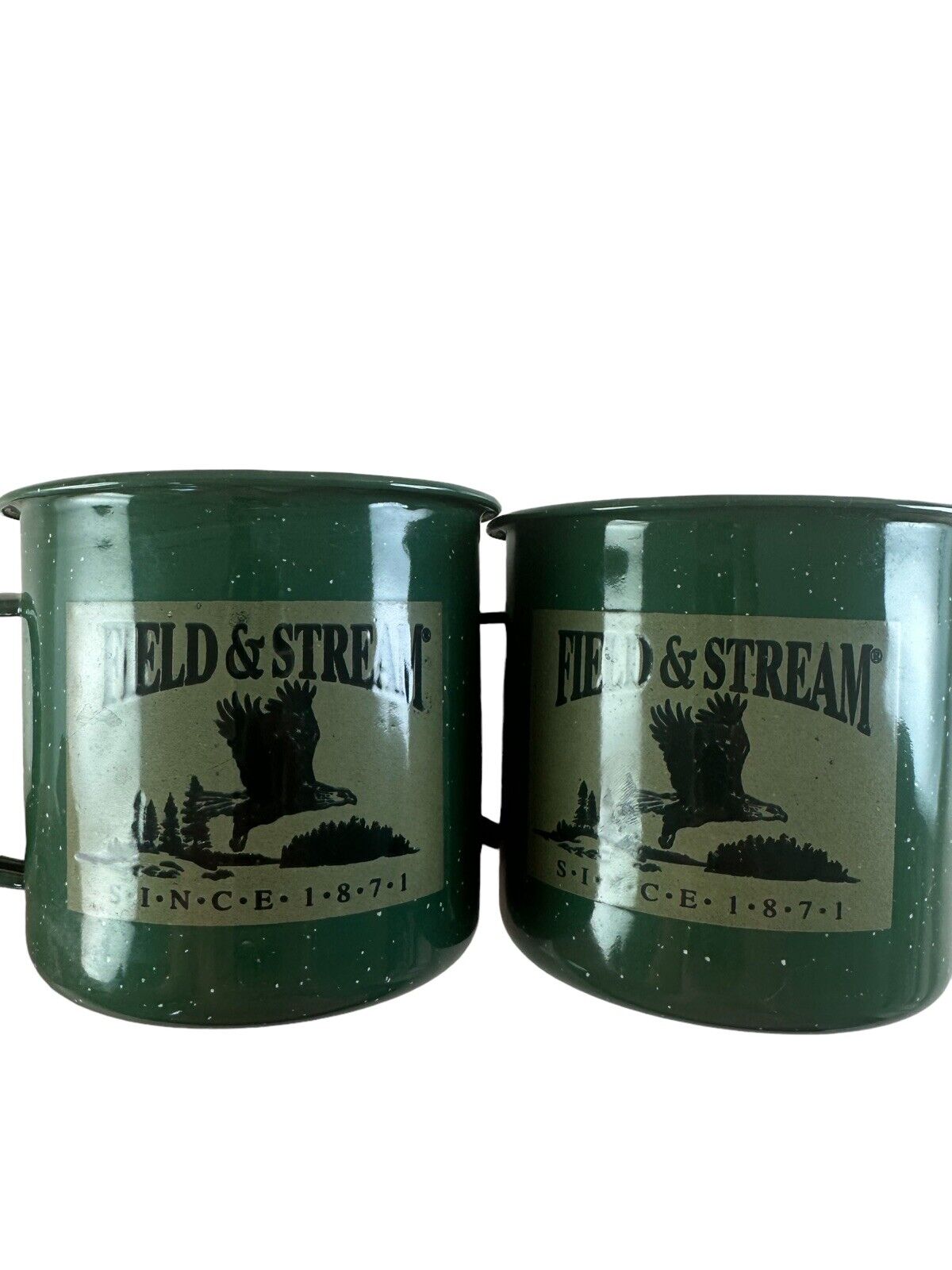 Set of 2 FIELD & STREAM Camp Cups Mugs Green Speckled Enamel Ware 22 oz. GUC