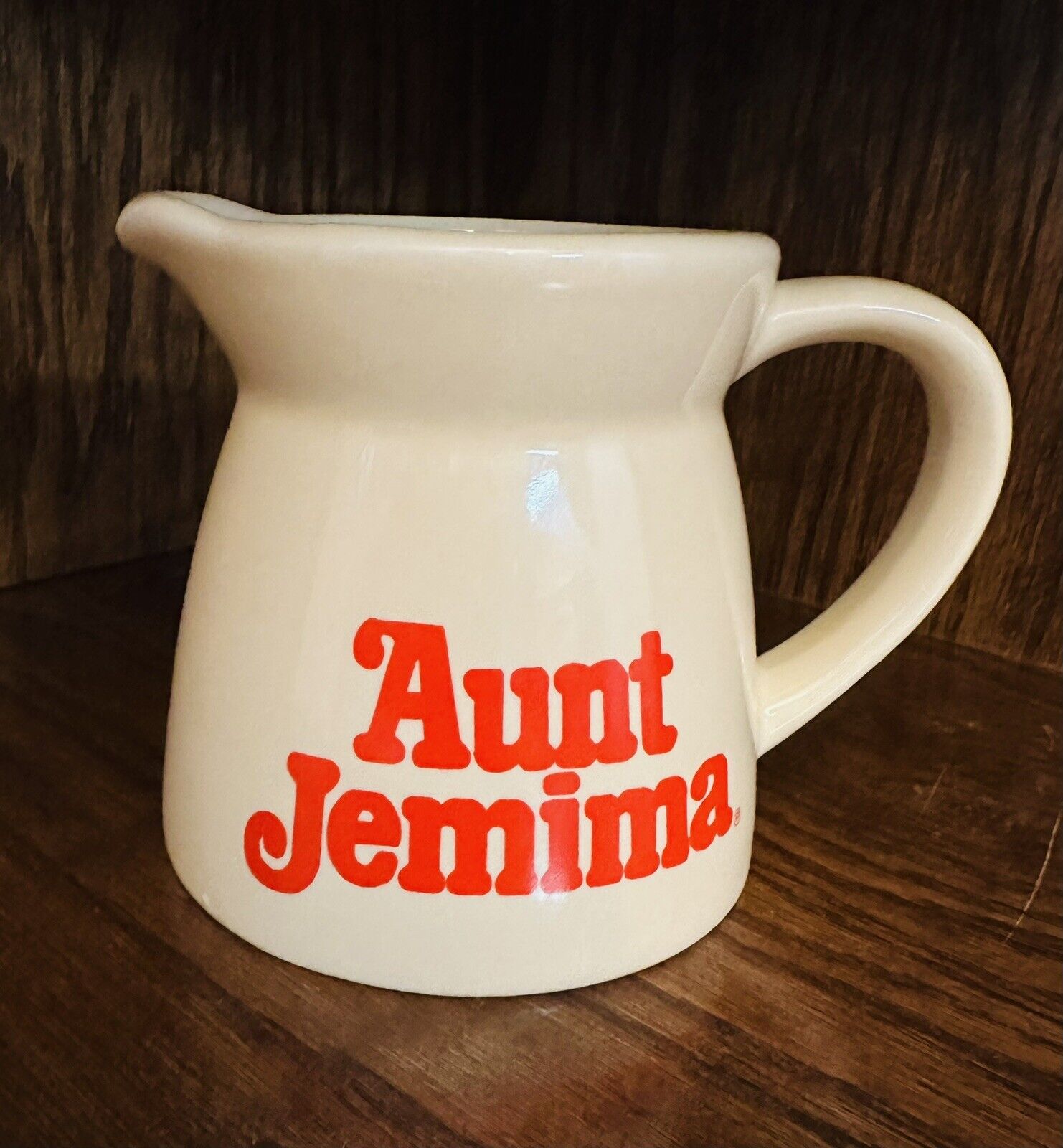 Vintage AJ Ceramic Syrup Pitcher Pristine Condition Rare Americana 3 1/2” T X 5”