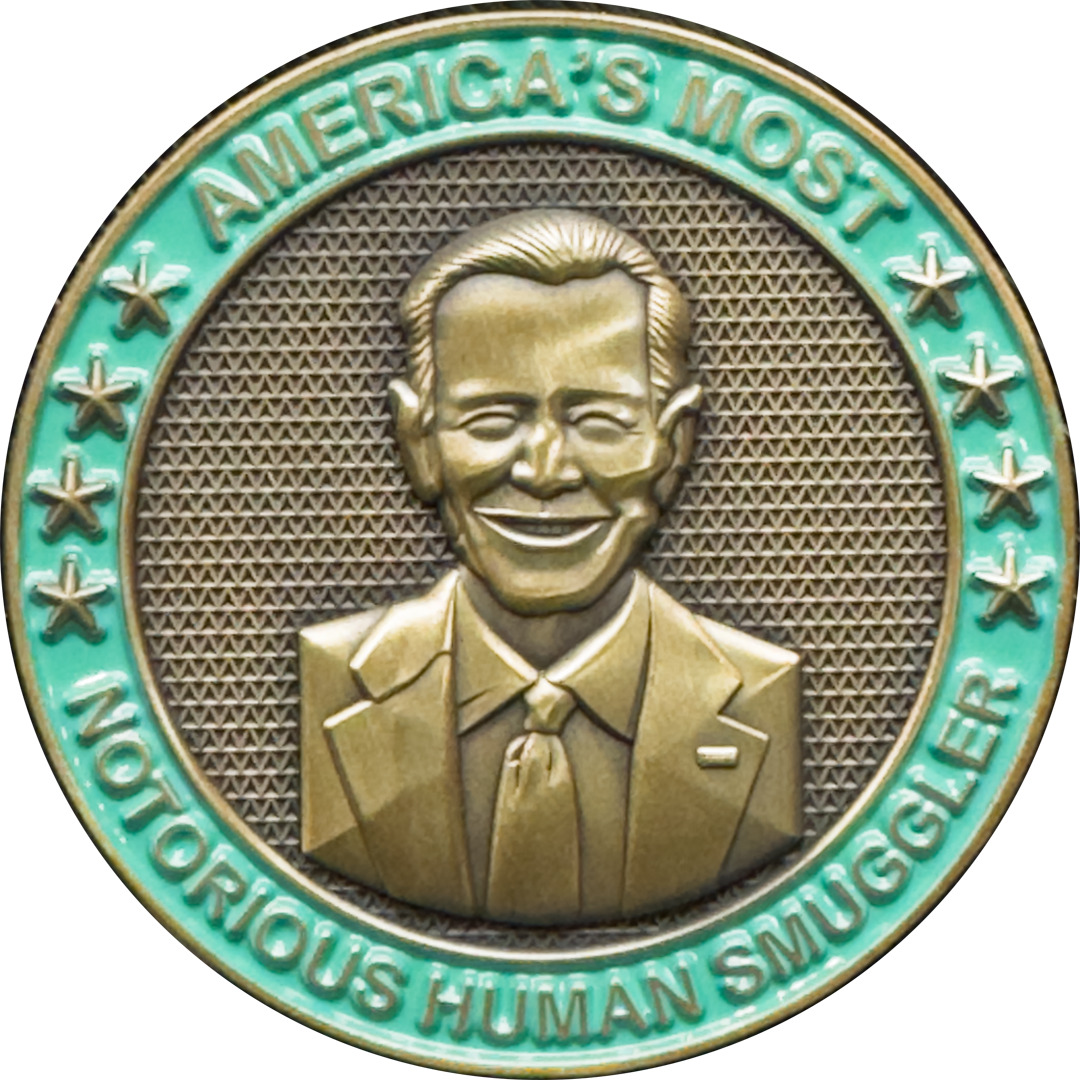 BL9-016 Border Patrol Challenge Coin America's Most Notorious People Smuggler