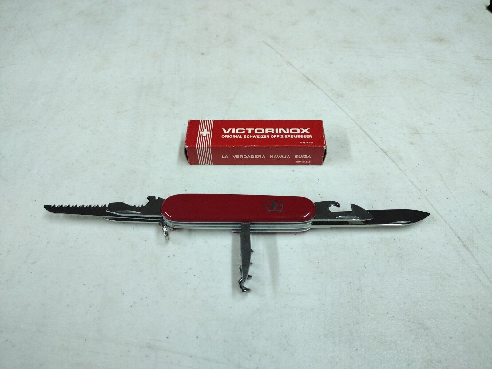 Victorinox Original Shweizer Offiziersmesser 7 Tool Swiss Pocket Knife & Box