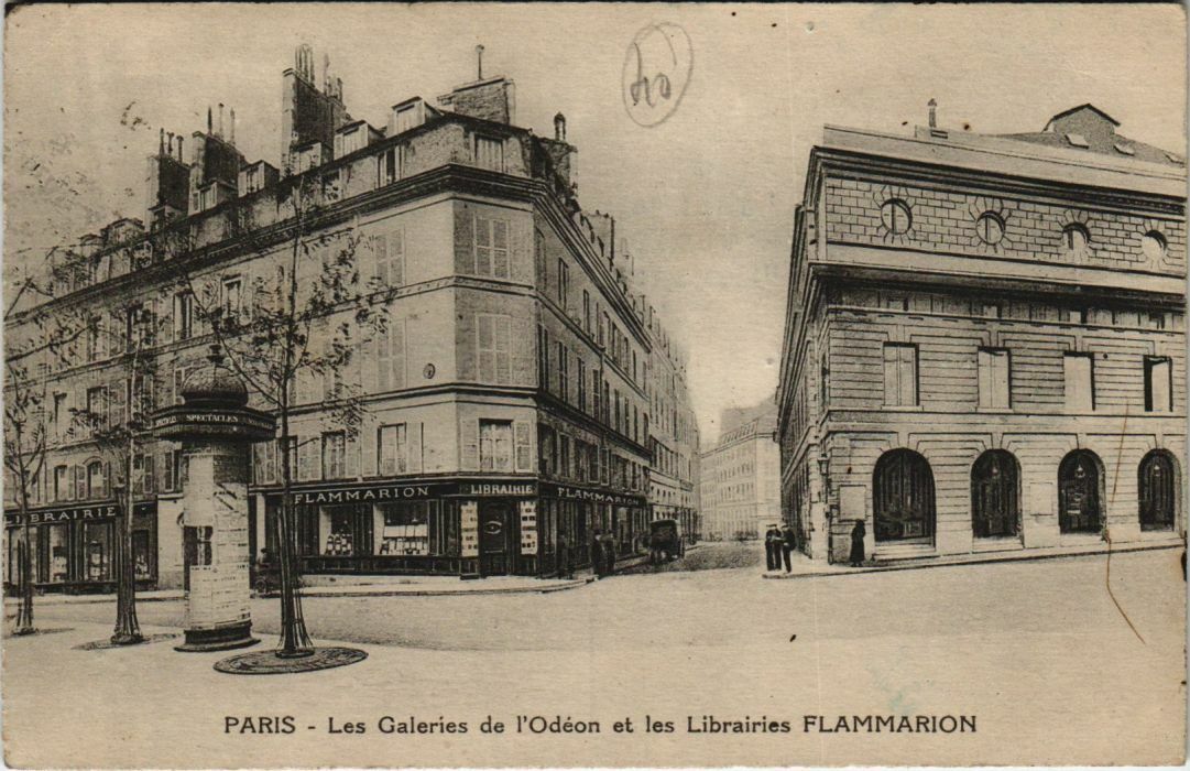 CPA PARIS 6th - Les Galeries de l'Odéon (65287)