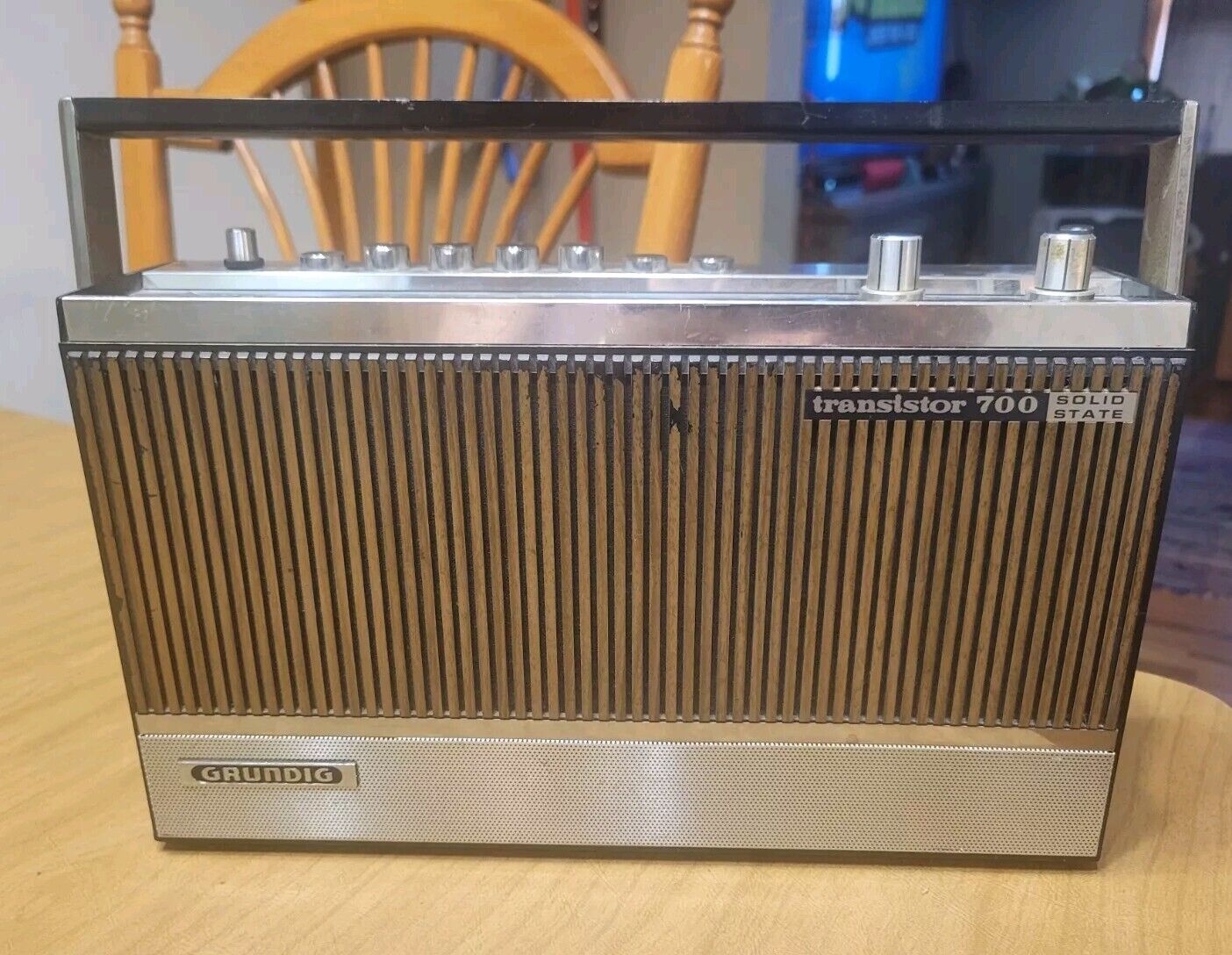 GRUNDIG transistor 700, vintage five bands radio 