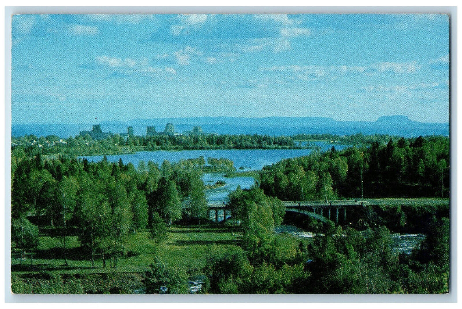 Port Arthur Ontario Canada Postcard Port Arthur Boulevard Parkland c1950's
