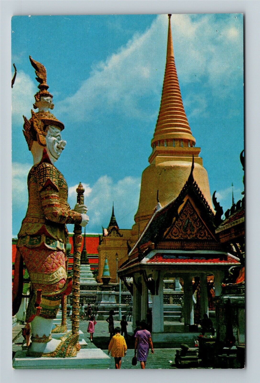 Bangkok Thailand, Golden Stupa Wat Phra Keo Vintage Postcard
