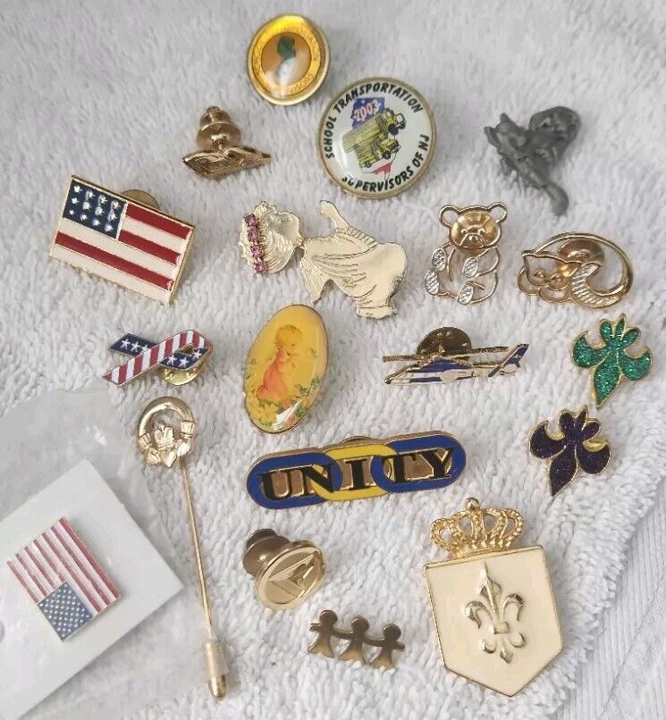 Random Lot of 19 Vintage Pins