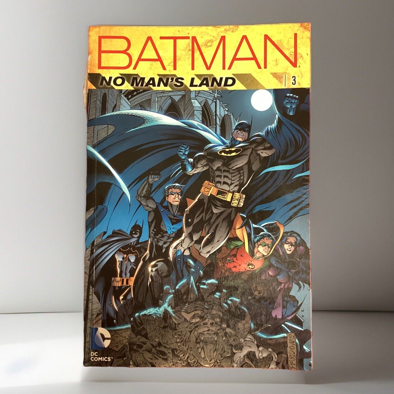 Vintage 2012 copyright  Batman: No Man's Land volume 3 DC comics, book