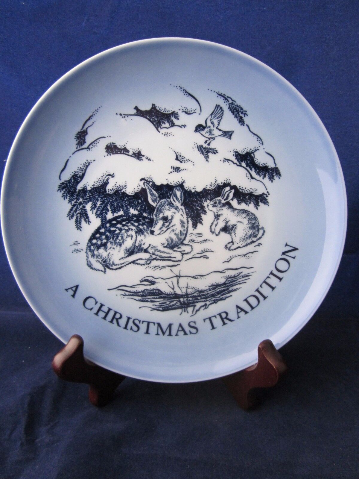 Marshall Field\'s 1983 Outdoor Bird Rabbit Deer B&G BING GRONDAHL Christmas Plate