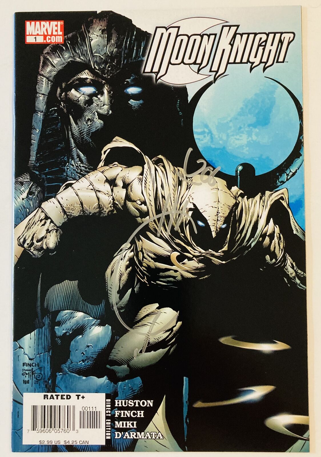Moon Knight #1 2006 Joe Quesada Signed COA Unread NM/NM+ VERY RARE