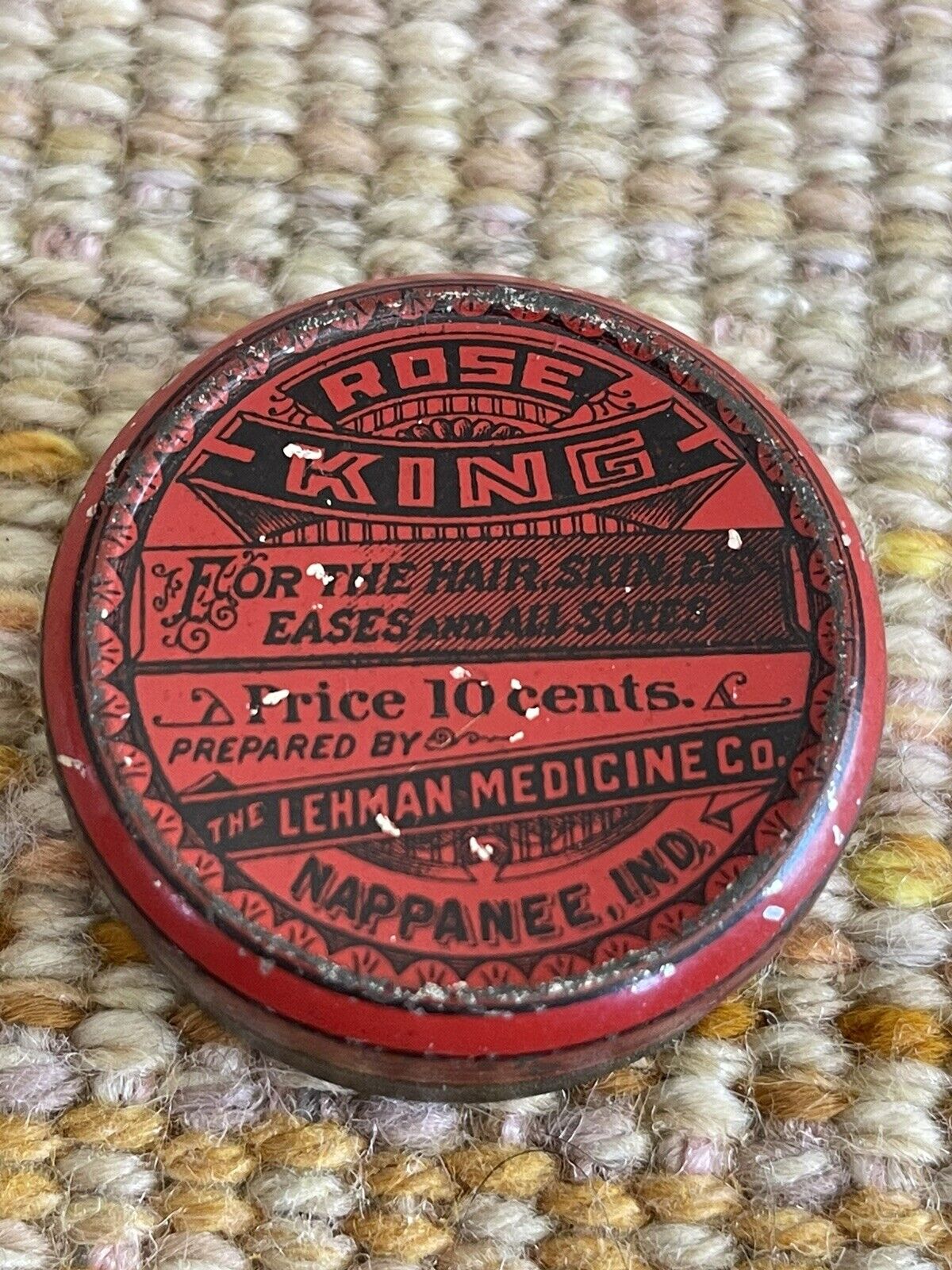 Vintage Rose King Small Advertising tin Napanee IN Medicine Cure Mennonite Amish