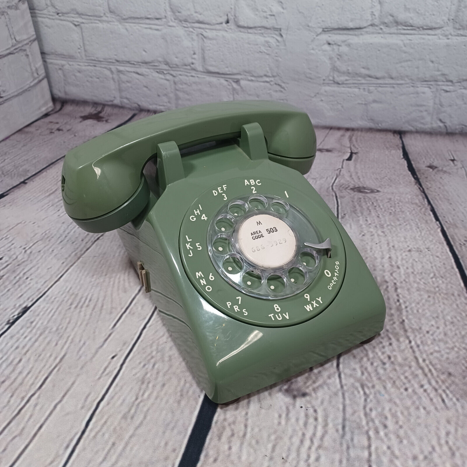 Vintage Bell System By Western Electric Rotary Dial Desk Telephone - Green