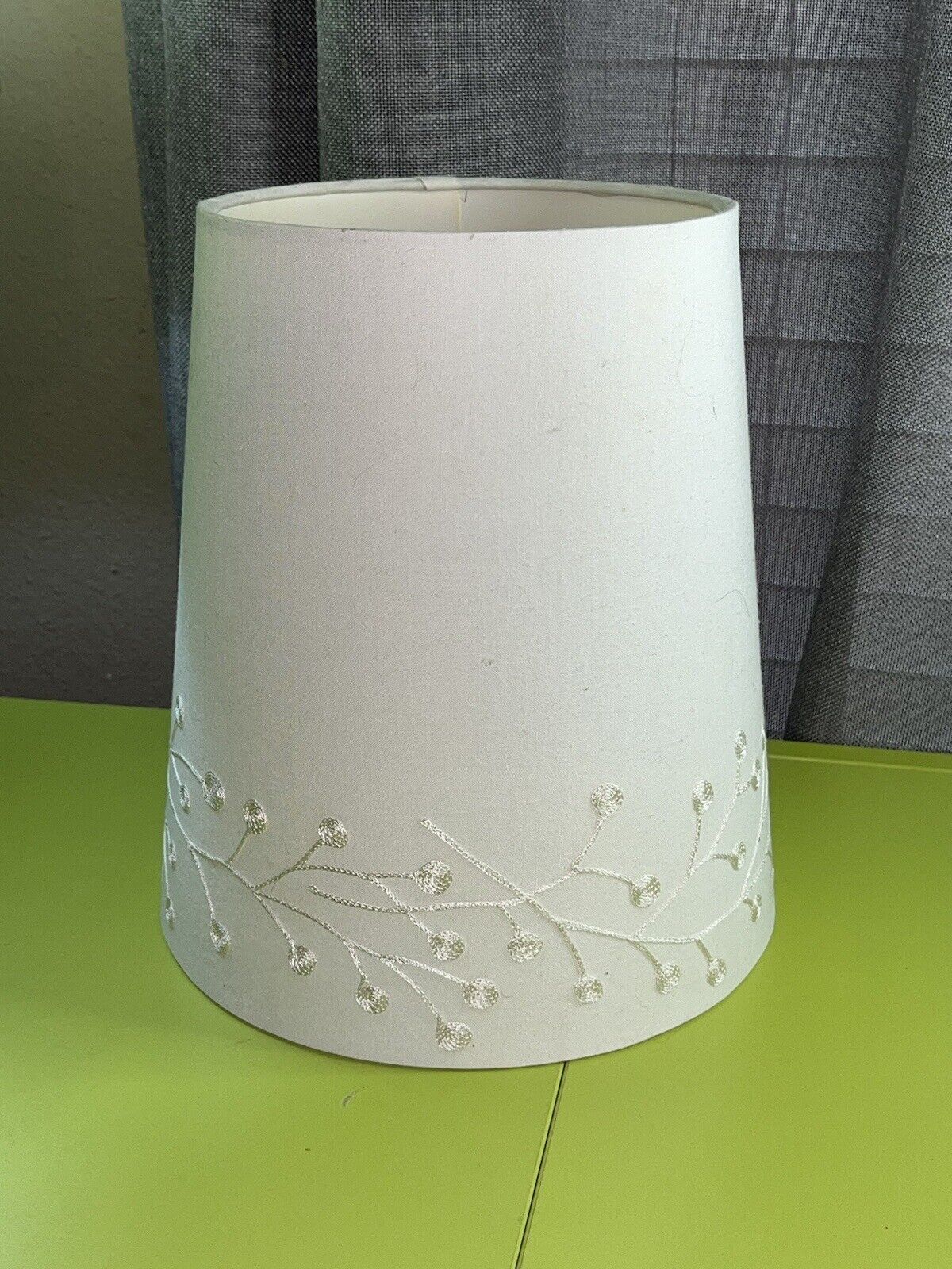 Vintage White Linen Hand Embroidered Lamp Shade Excellent Condition 10x6.5x9”