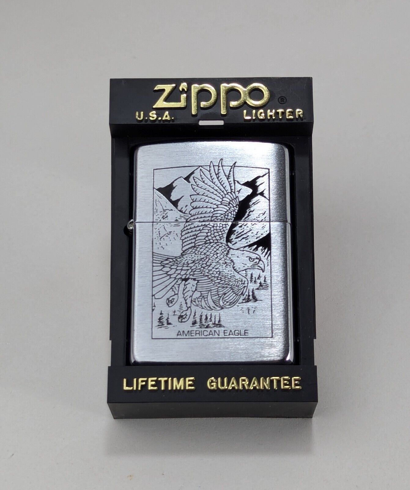 Vintage 1996 American Eagle Zippo Lighter Etched XII Brushed Finish Bald Eagle