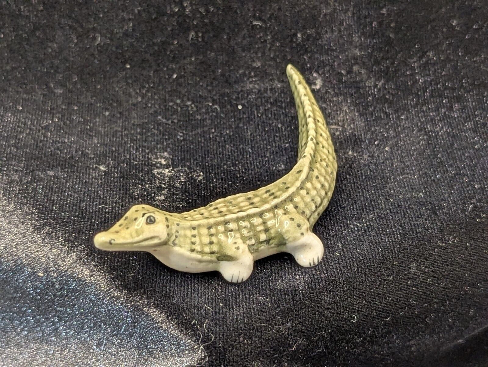 Cute Vintage 1960s Ceramic Alligator 3 Inches 