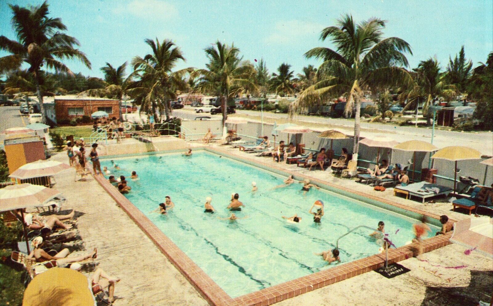 Swimming Pool, The Rancher - North Miami, Florida - Vintage Postcard