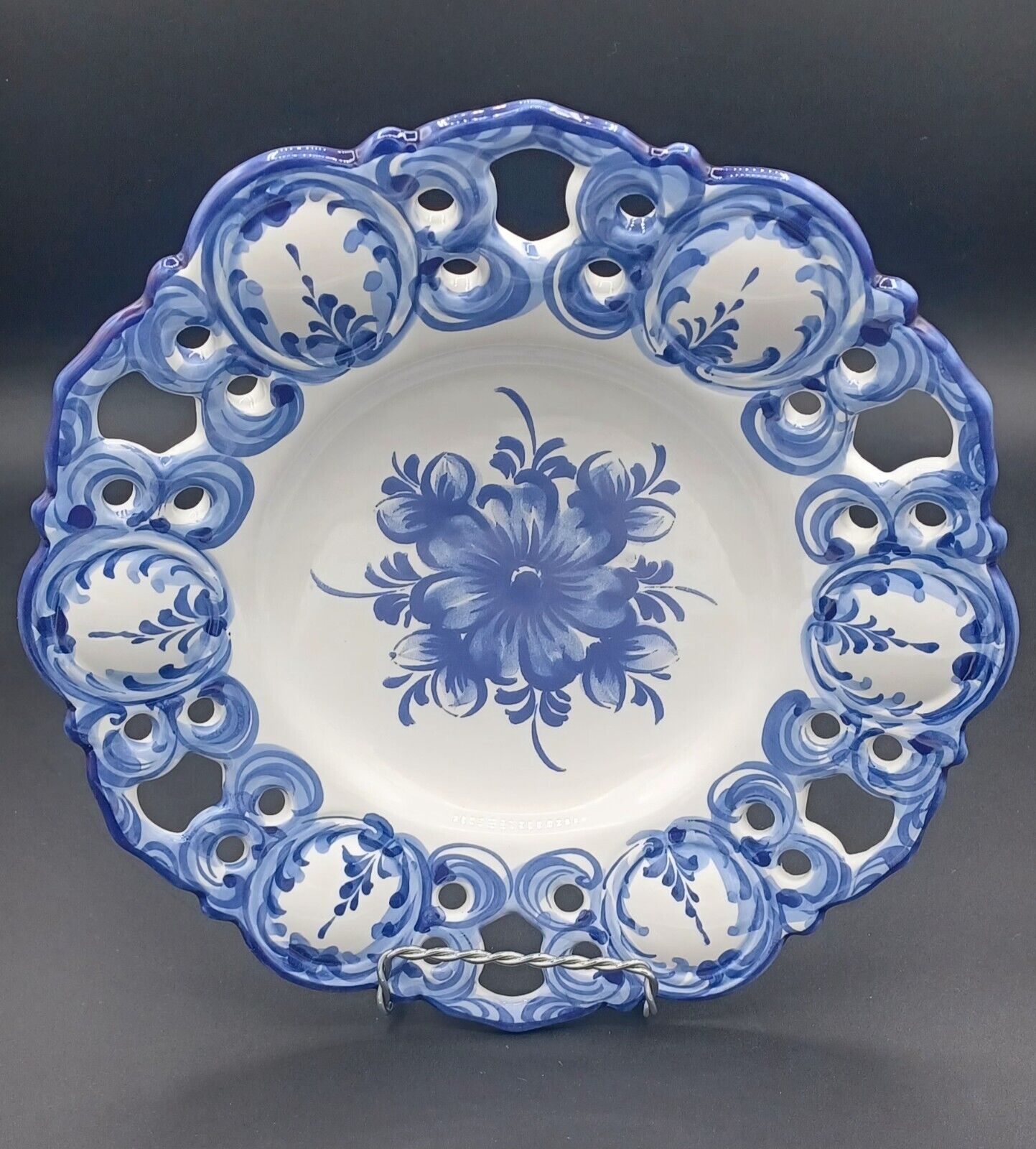 Vintage Vestal Alcobaca Blue and White Reticulated Slotted Plate Portugal #950