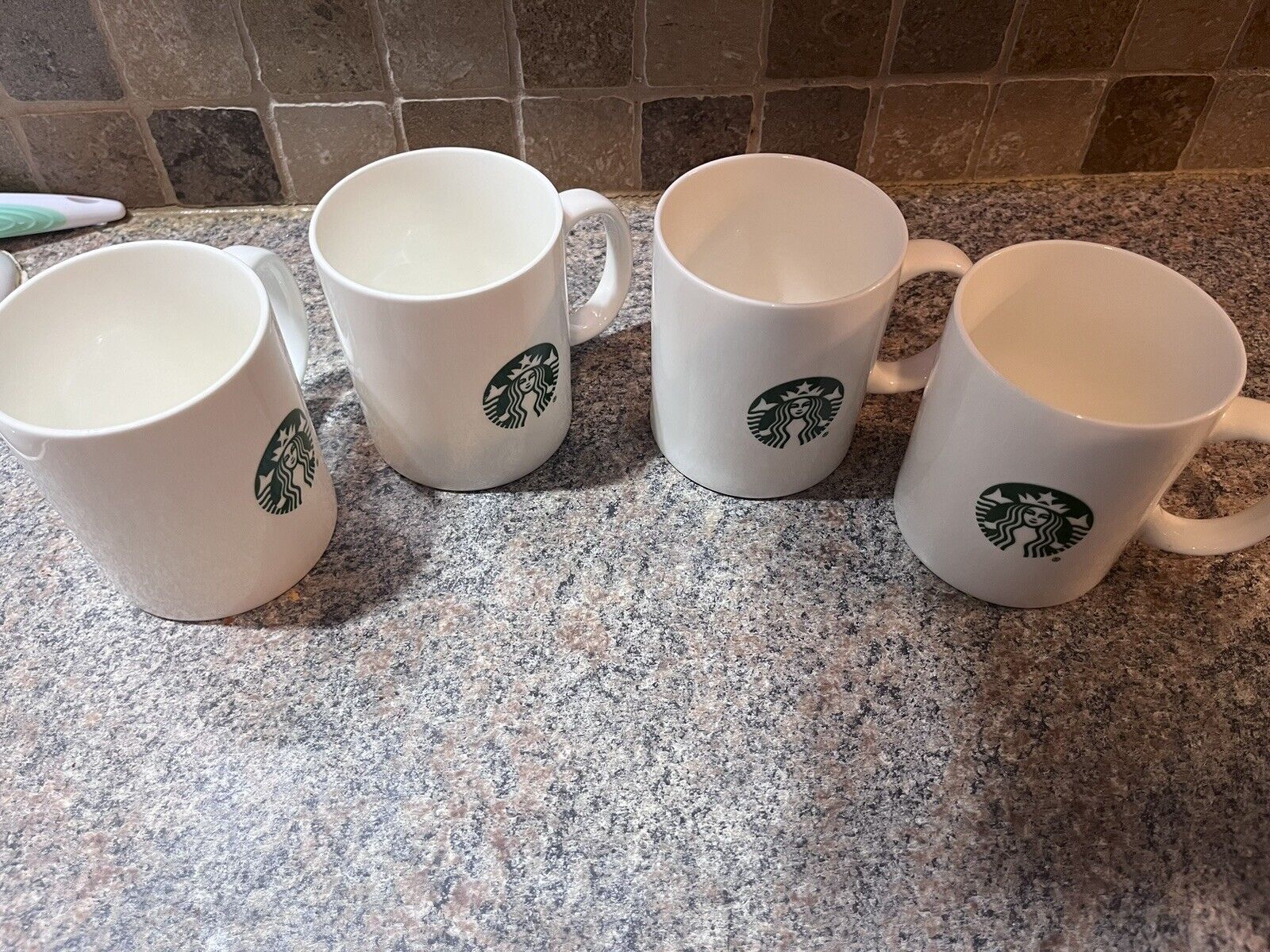 Lot of 4 Classic Starbucks Mugs 12 Oz