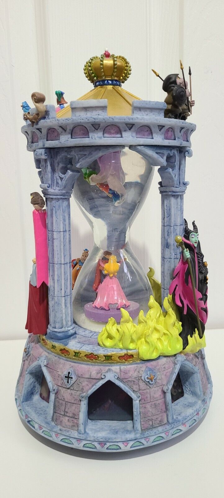 RARE Disney Sleeping Beauty Aurora Hourglass Snowglobe