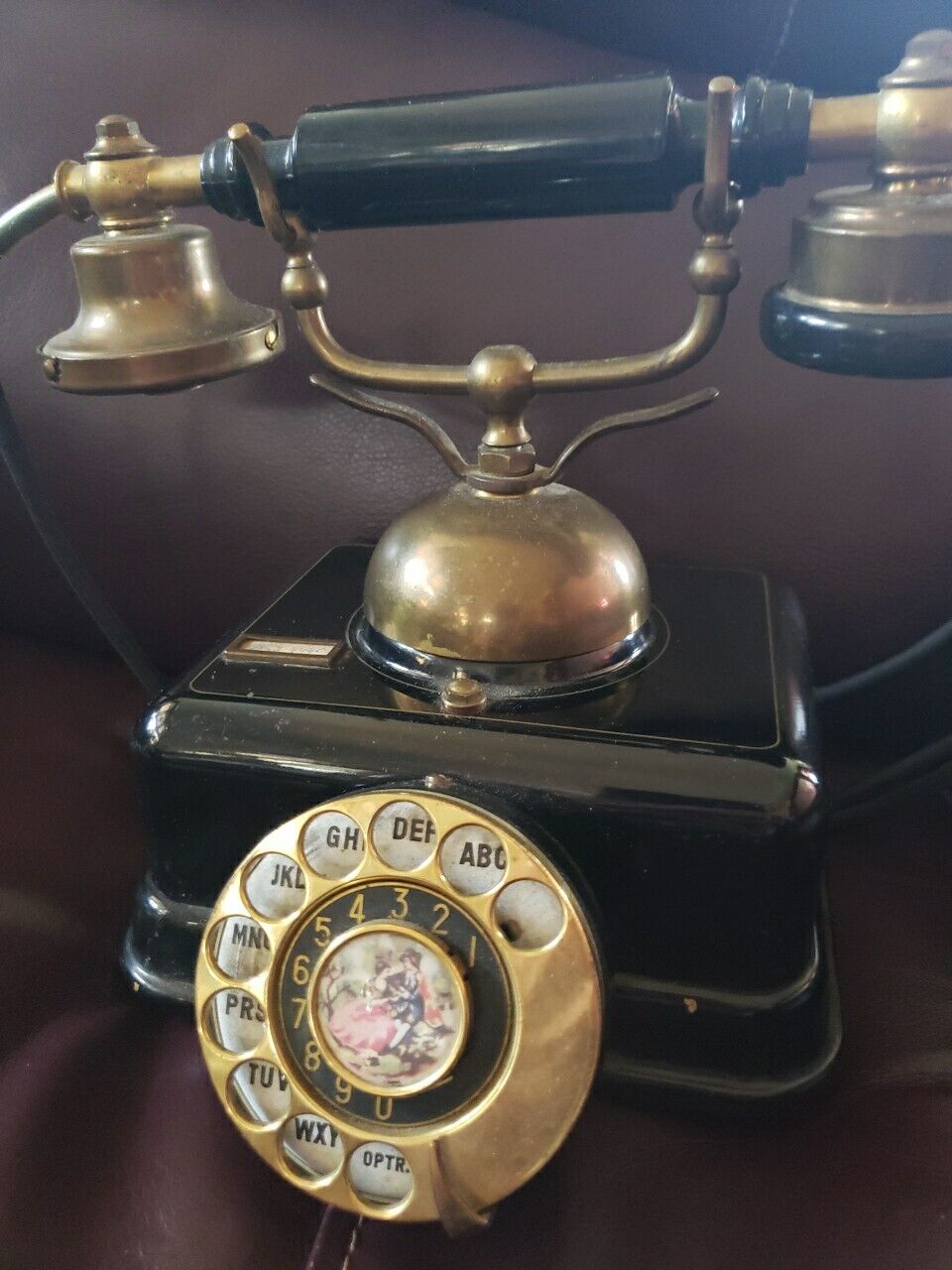 Vintage black rotary dial telephone. Collectabile Phone. 