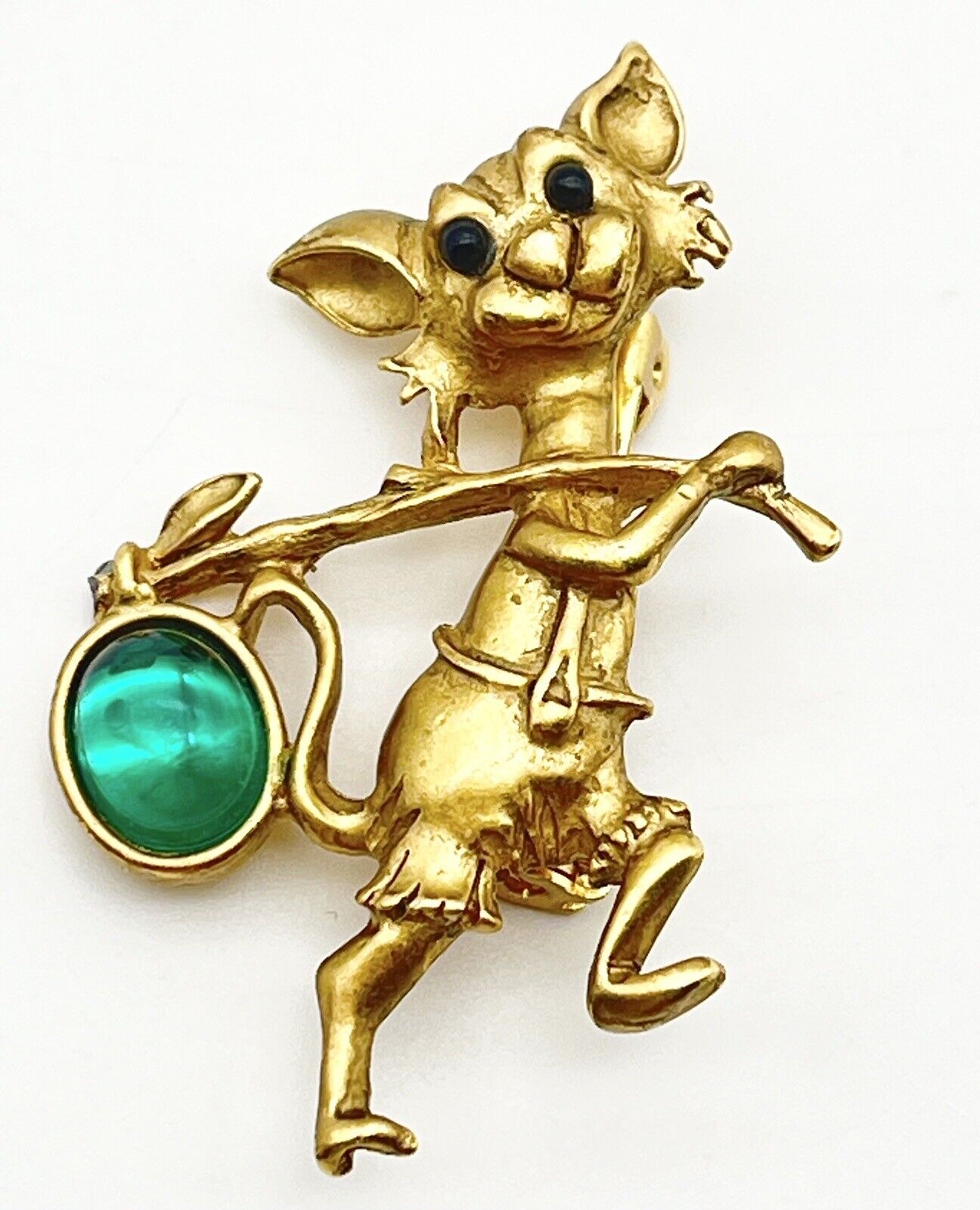 VTG Brooch Pin Hobo Kitty Cat with Emerald Green Stone for Pack Gold Tone Metal