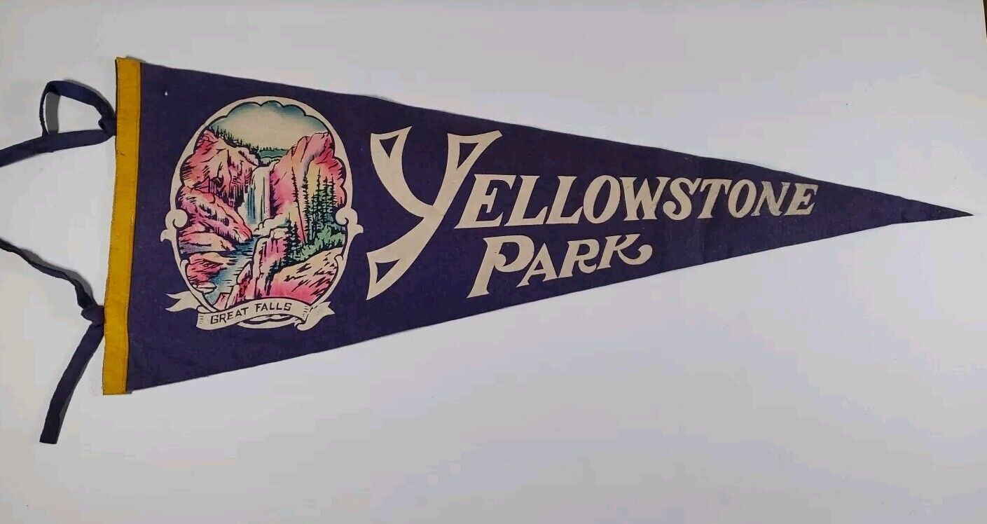 Vintage YELLOWSTONE PARK GREAT FALLS Felt Flag /Pennant 