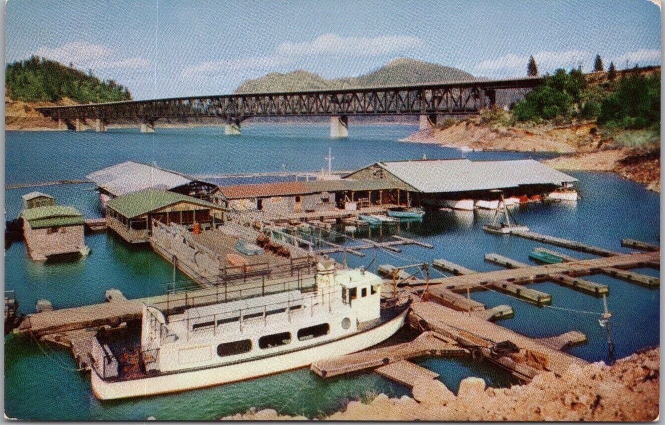 Vintage 1950s SHASTA LAKE, California Postcard \