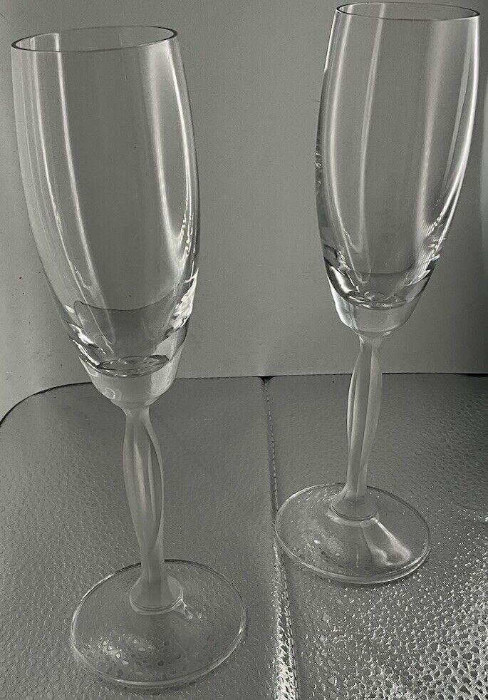 Pair Of Mikasa Ballet Crystal Champagne Flutes With Frosted Twist Stems