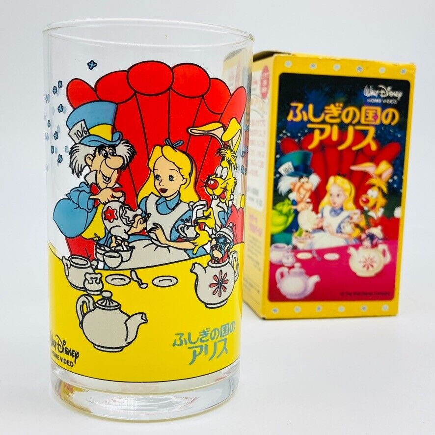 Disney ALICE in WONDERLAND Vintage Mcdonald Glow Glass Japan Cheshire Cat 1991