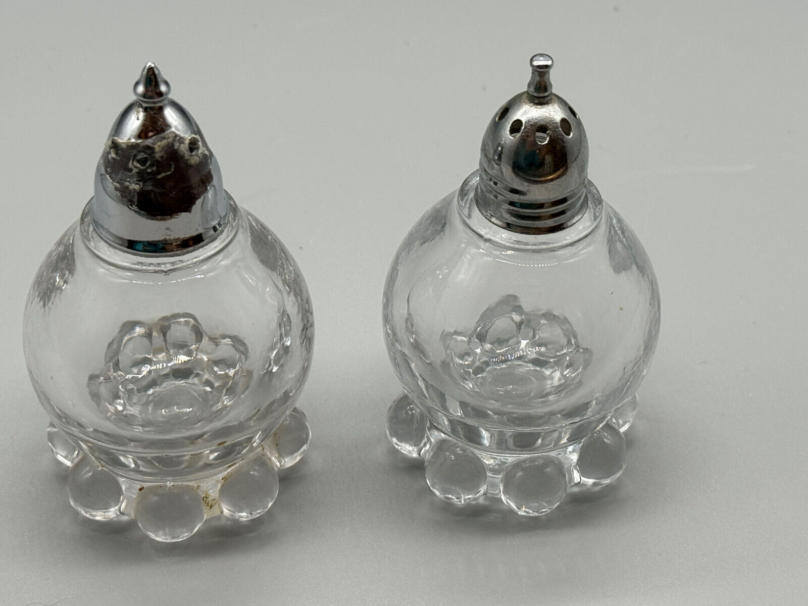 Vintage Imperial Glass Candlewick Salt & Pepper Shakers Clear Glass Bubble Feet