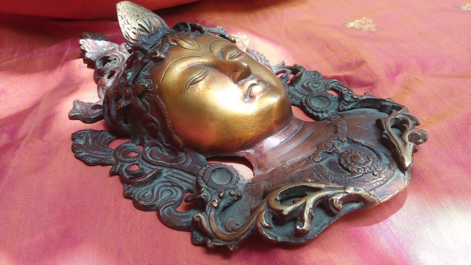 Goddess Tara Face Statue Mask Brass Handmade Buddhism Deity Buddha India Asia I