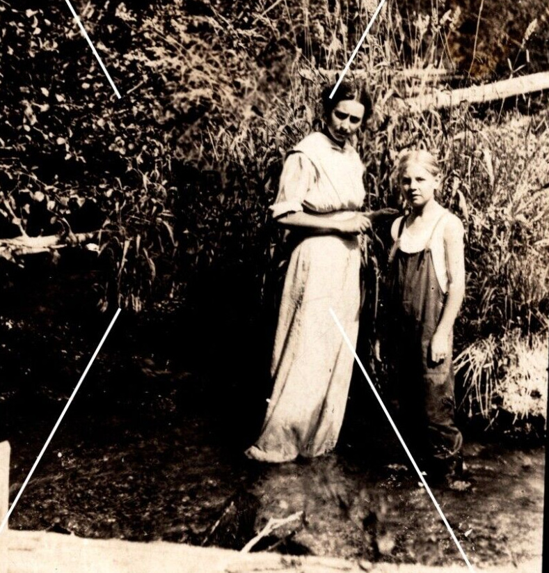 C 1904-1918 RPPC Postcard Woman Child Pond Creek Stream AZO BW