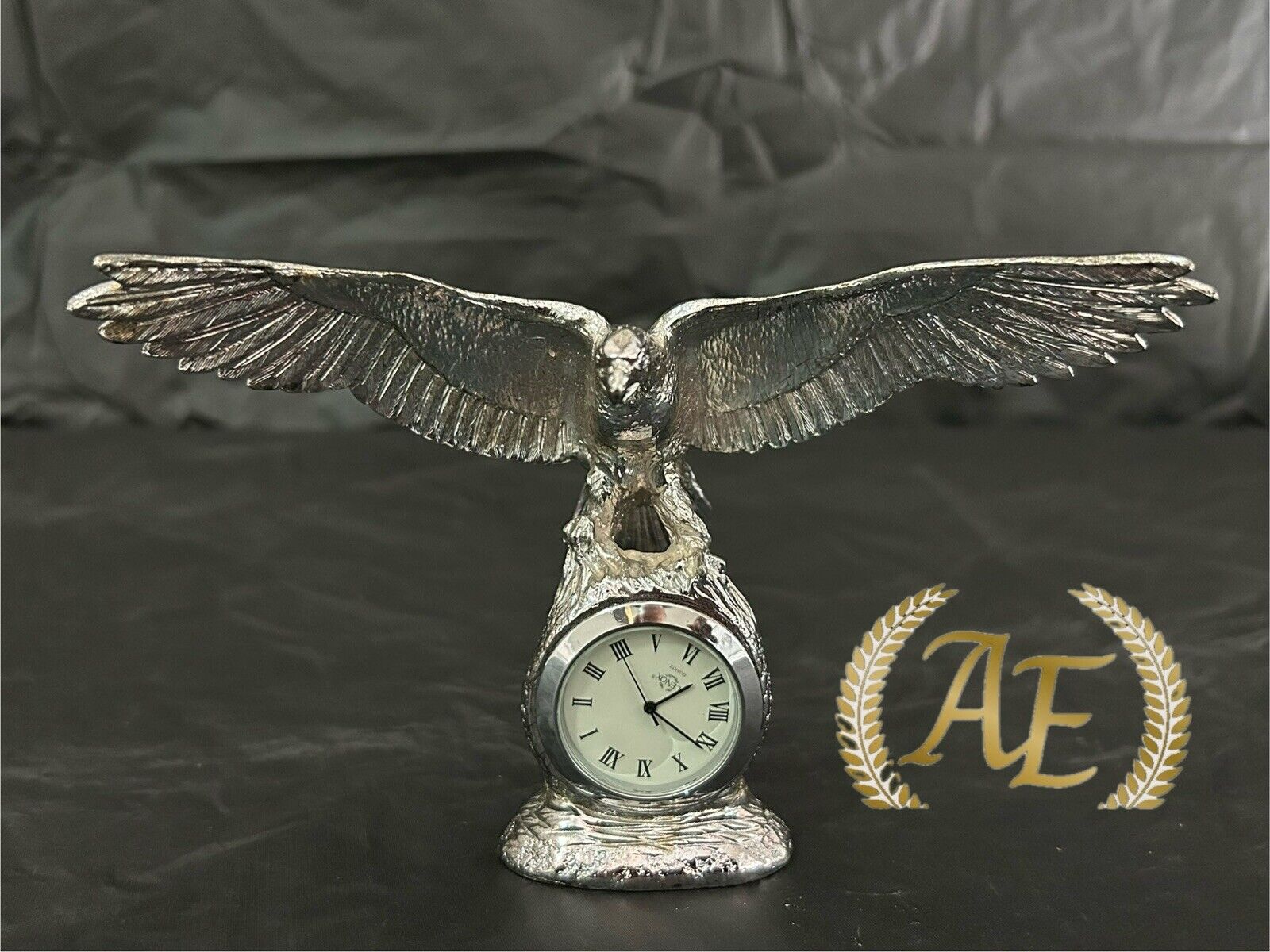 Vintage eagle desk clock