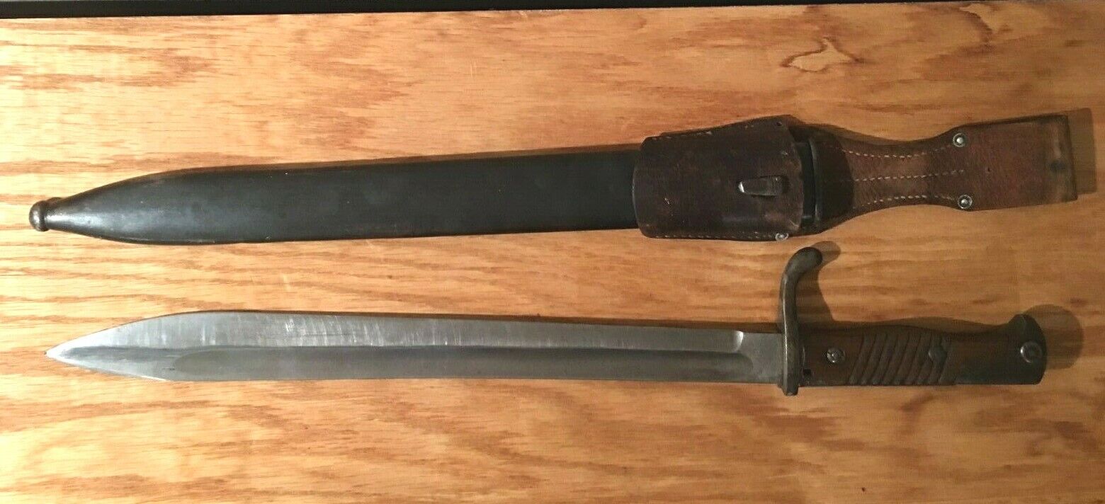 WW1/2 German Bayonet Sword Knife Fichtel & Sachs with Scabbard & Frog, Very Rare