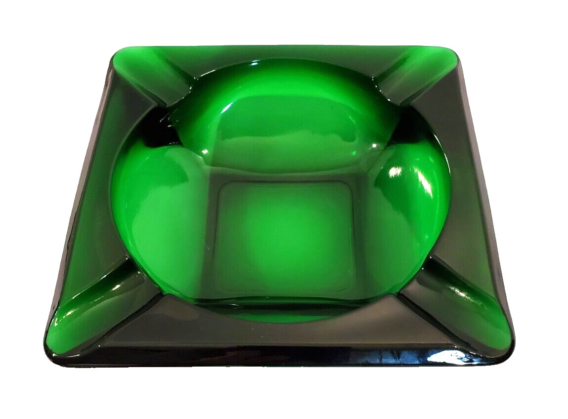 VTG Emerald Green Glass Ashtray Mid Century 5 7/8\