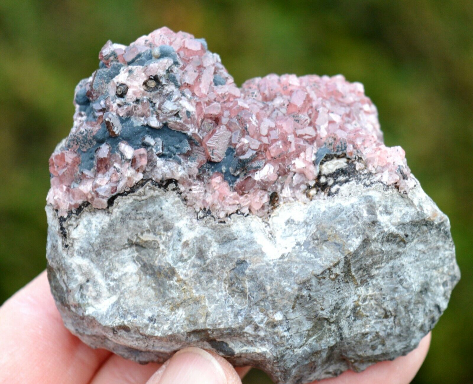 Rhodochrosite & Goethite 372 grams - Uchucchacua Mine, Oyon Prov., Lima, Peru