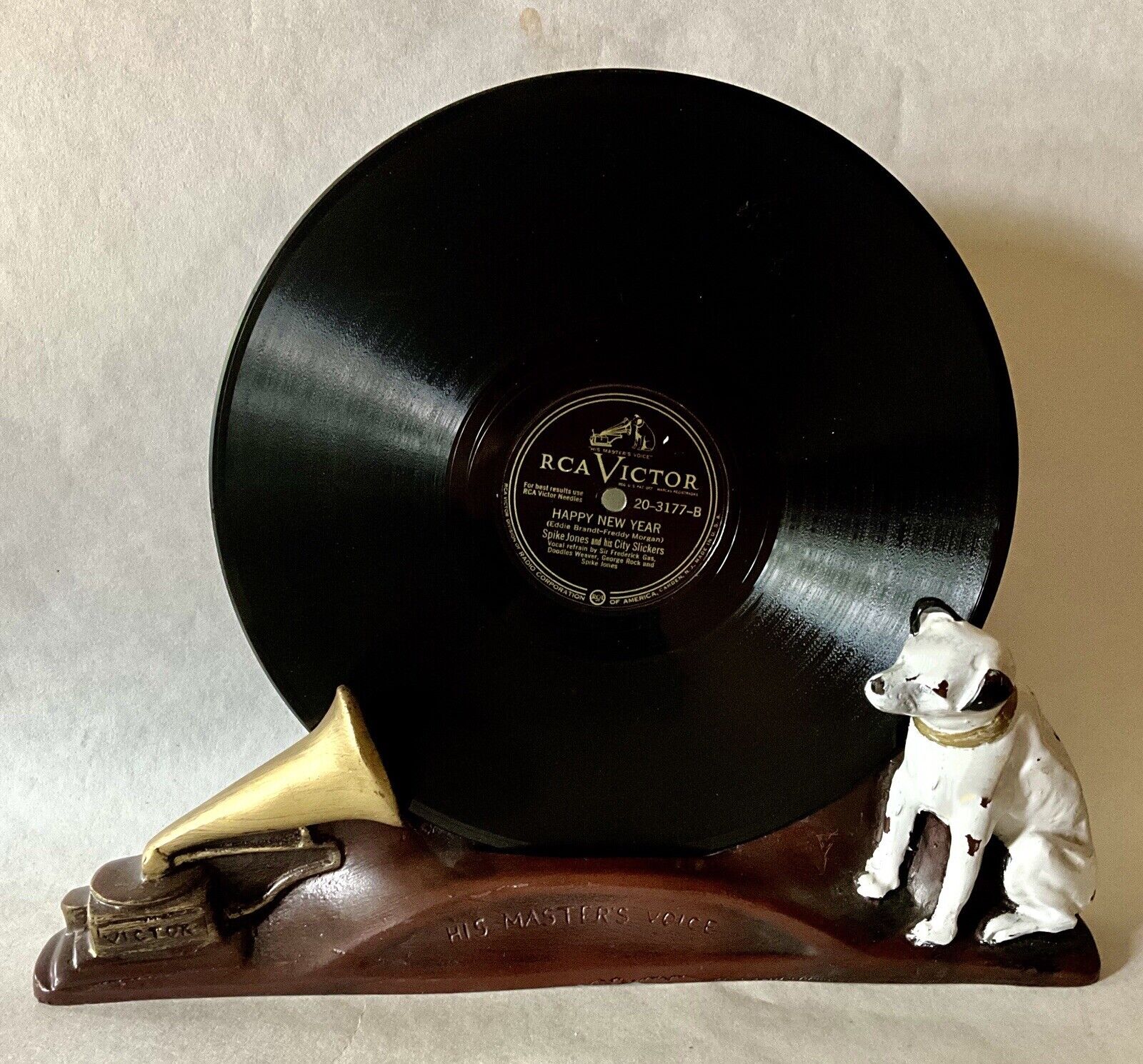 Antique RCA VICTOR CAST IRON RECORD HOLDER - STORE DISPLAY “His Masters Voice”