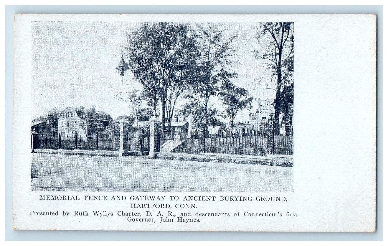 c1900s Memorial Fence and Ancient Burying Ground, Hartford CT PMC Postcard