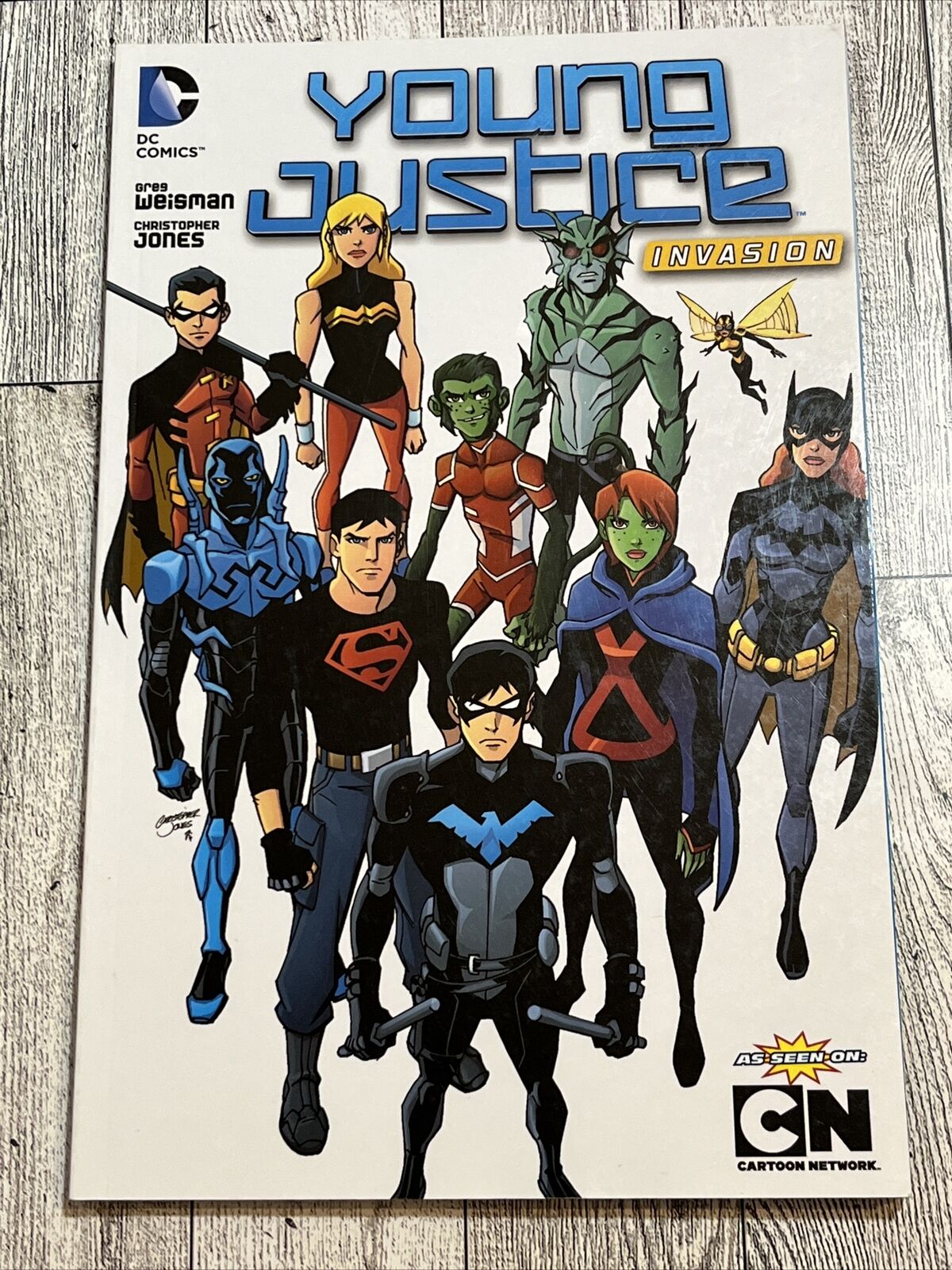 Invasion by Greg Weisman (2013, Trade Paperback) Young Justice Cartoon Network