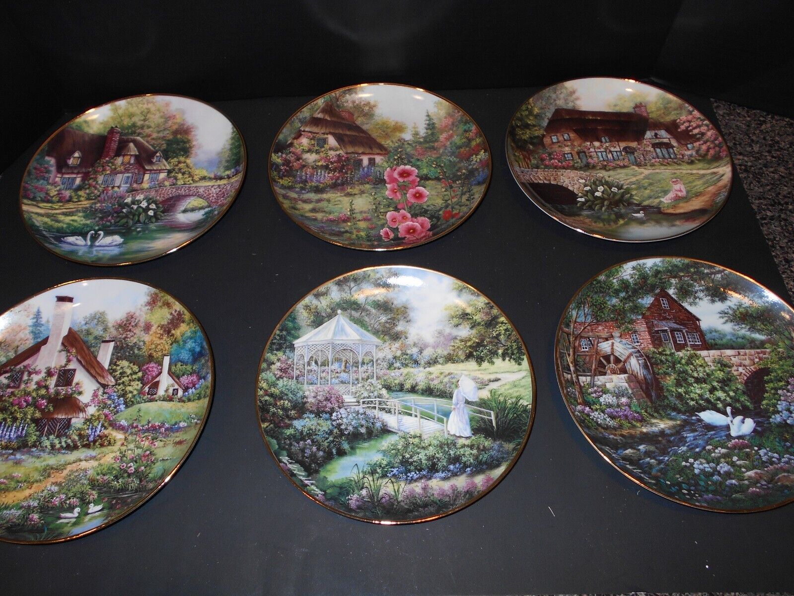 Lot of 6 Franklin Mint Heirloom Recommendation In Styrofoam Cottages Collectors