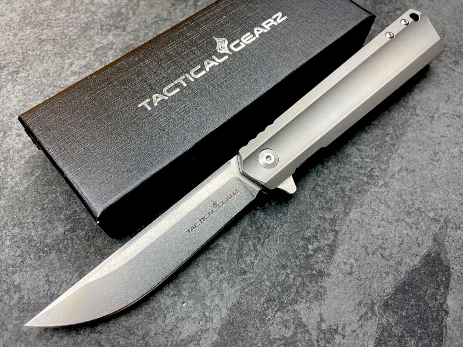 Solid Tc4 Titanium EDC Pocket Knife Razor Sharp D2 Steel Blade Ball Bearings