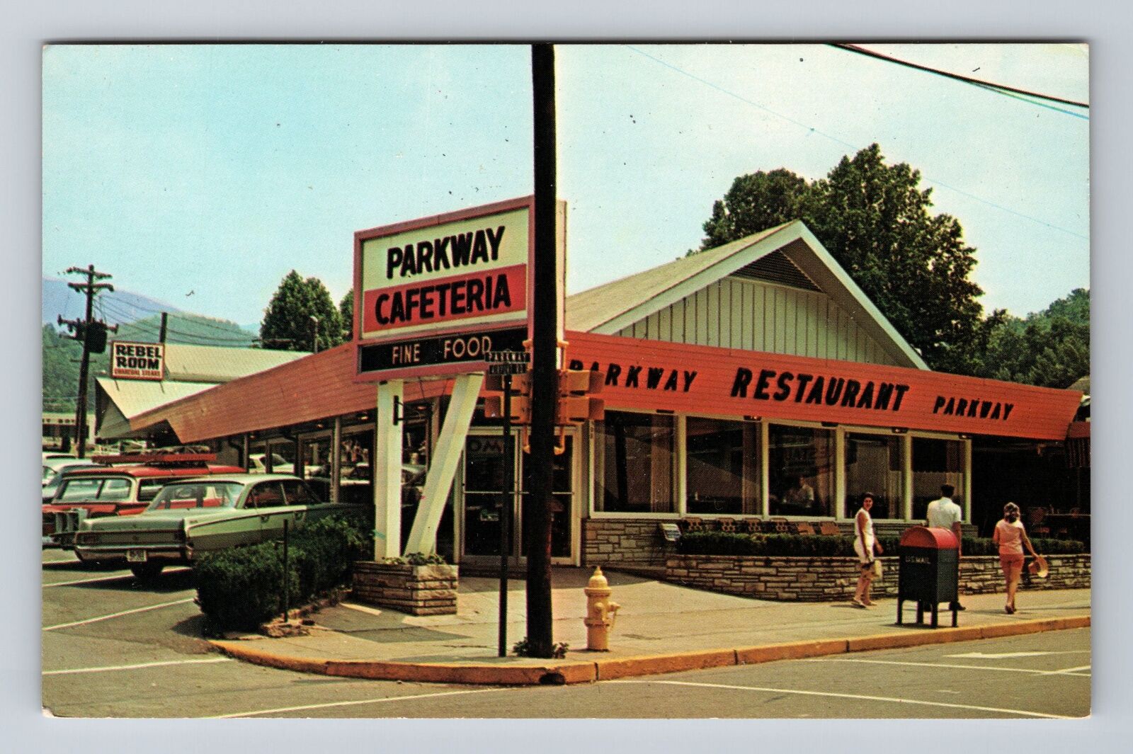 Gatlinburg TN-Tennessee, Parkway Cafeteria, Antique, Vintage Postcard