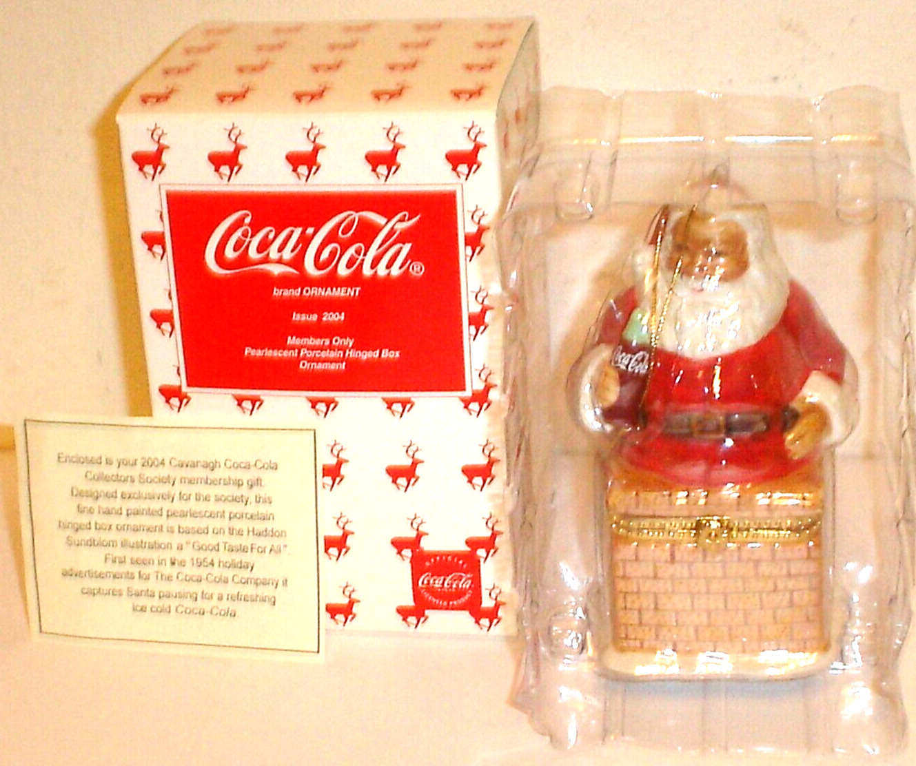 2004 Coca-Cola Members Only Pearlescent Porcelain Hinged Box Santa Ornament New