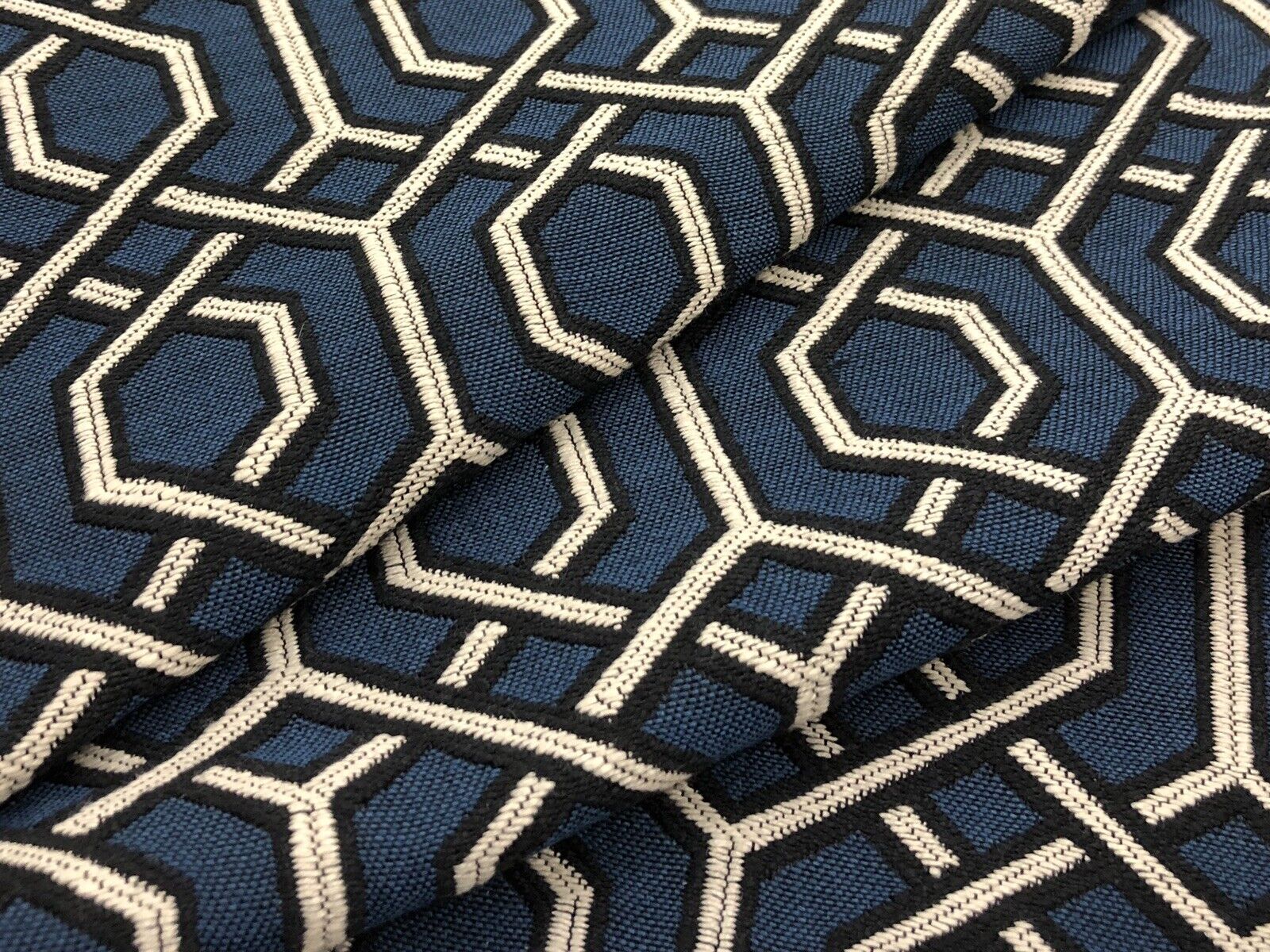 Kravet Navy Geometric Modern Woven Trellis Upholstery Fabric 2.10 yds 34352.516