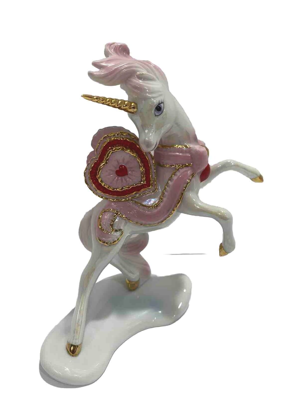 Franklin Mint RARE  HTF Unicorn WHERE LOVING HEARTS MEET Figurine Collectible